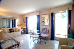 Lounge in Lympia, Nice France