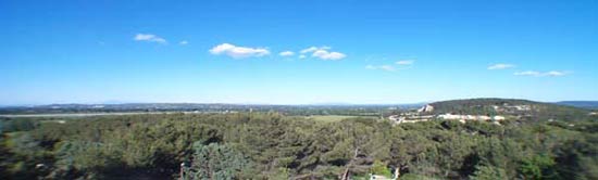 Click to view full details of luxury villa in Western Provence, France