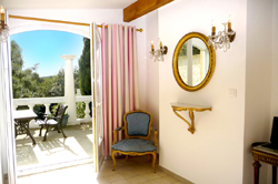 Sitting/study to bedrrom (No 6)